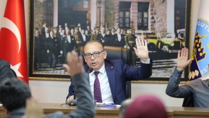 Sözleşmeli personeli ücretlerine zam mecliste kabul edildi