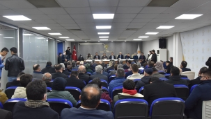 Tarım bakanı Pakdemirli AKP il başkanlığı'nda