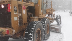 Turgutlu Belediyesinin yoğun kar mücadelesi