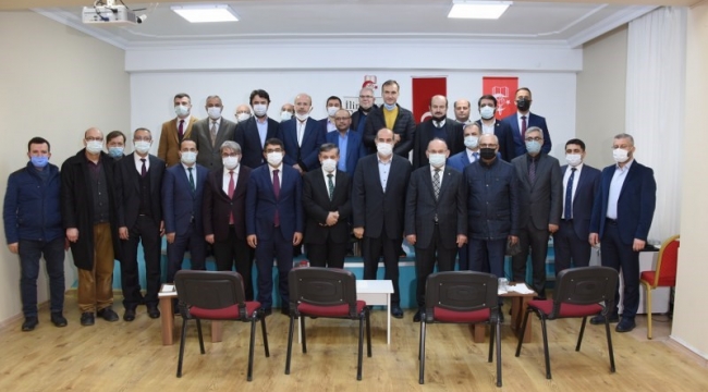 Vali Karadeniz, ilim yayma cemiyeti genel kuruluna katıldı