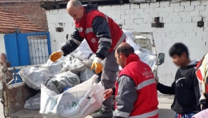 Akhisar belediyesinden kış günü ısıtan yardım