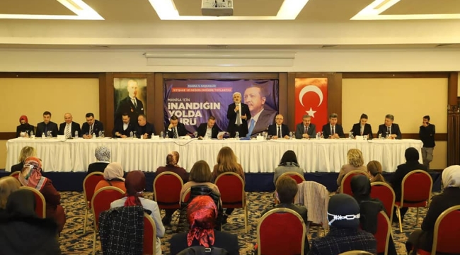 AKP il,ilçe yöneticilerinin üç kademe toplantısı