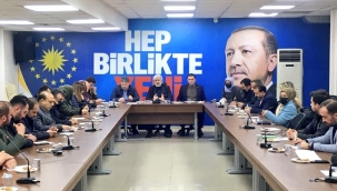 AKP il yönetimi haftalık toplantısını yaptı