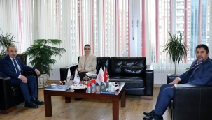 AKP milletvekili Kıvırcık' tan Yılmaz'a ziyaret