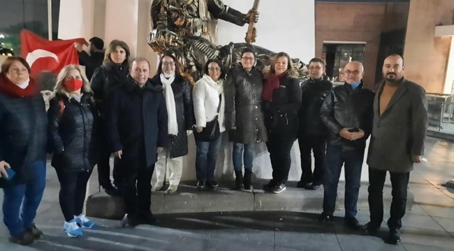 Atatürk'e saldırıyı kınayanlar Samsun'u Manisa'ya taşıdı