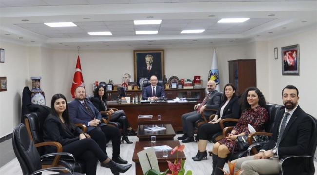 Baro yönetimi başkan Akın'ı ziyaret etti