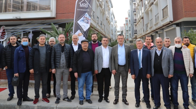 Başkan Öküzcüoğlu açılışlara katıldı esnaflarla bir araya geldi