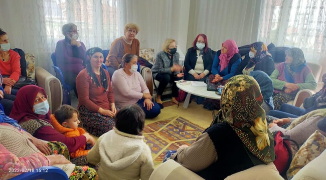 CHP'li kadınlar Sancaklıbozköy ve Ahmet Bedevi mahallesinde 