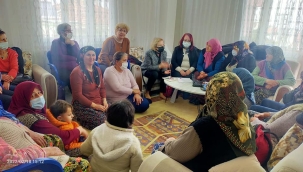 CHP'li kadınlar Sancaklıbozköy ve Ahmet Bedevi mahallesinde 