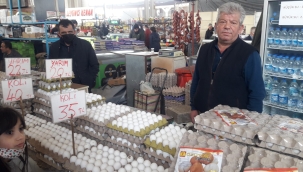 CHP'li kadınlar semt pazarında