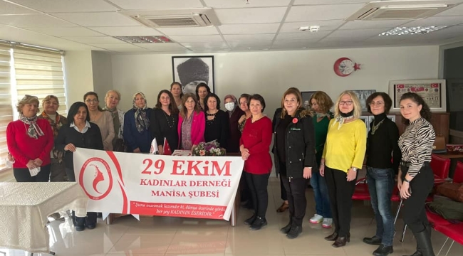 Dernek üyelerine medeni kanunu anlatıldı