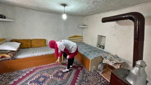 Hiç kimse yoksa Akhisar belediyesi var