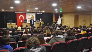 İtalya, Portekiz ve Polonyalı öğrenciler Akhisar'da