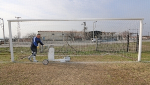 Koldere FK stadı bakımı yapıldı
