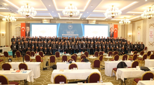 Manisa'dan müdür Öztürk katıldı