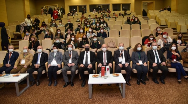 Vali Karadeniz diyaliz kursuna katıldı