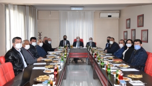 Vali Karadeniz Kula'da