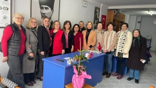 29 ekim kadınları Salihli'de 