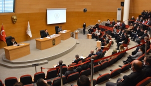 Akhisar'da belediyenin yardım eli 15 bin kişiye ulaşıyor