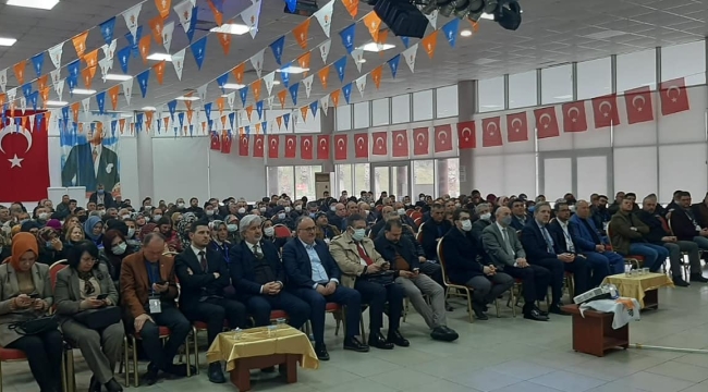AKP mahalle başkanları toplantısı yapıldı