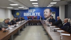 AKP il başkanı Hızlı meclis üyelerini topladı 