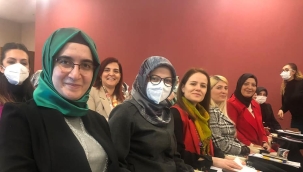 Aylık AKP kadın kolları toplantısına 81 il katıldı
