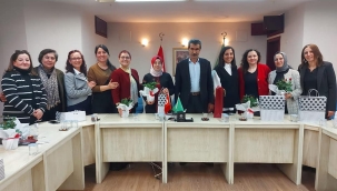 Başkan Altındağ,kadın muhtarla buluştu