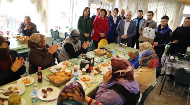 Başkan Bilgin, emekçi kadınları unutmadı