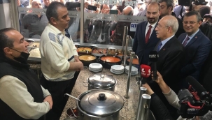  CHP' lideri Manisa'da esnafları ziyaretine etti 