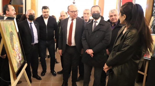El sanatları sergisi kapılarını ziyaretçilere açtı