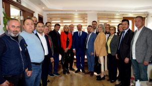 İyi partiden Akyüz'e ziyaret