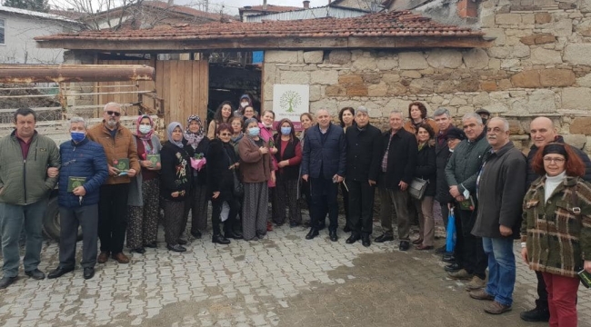 Kadınlar gününde CHP'liler Yırca'da