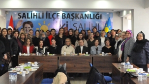 Kadınlar kadınlar gününde kahvaltıda buluştu