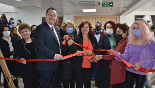 Karma resim sergisi açıldı