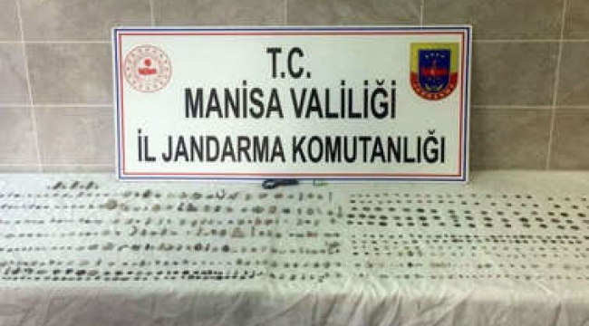 Manisa'da 1100 tarihi eser ele geçirildi iki kişi gözaltında