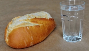 Manisa'da ekmek ve su zamlandı