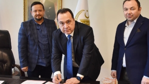 Manisa'nın yolları Akhisar belediyesi ürünü asfaltla kaplanacak