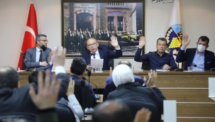 Meclis toplantısında Cumhur ittifakından 8 evet, bir ret