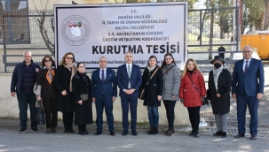 Müdür Öztürk kurutma tesisini gezdi