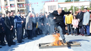 Nevruz ateşi yandı