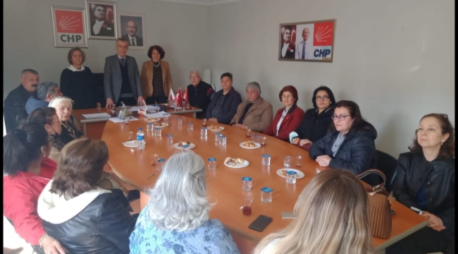 CHP'li kadınlar Başkan Akın ve kadın kollarını ziyaret etti