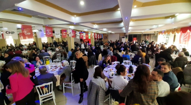 Siyasetin kalbi Manisa'da attı