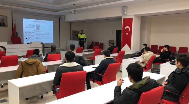 Trafik polislerine "Dijital Takograf" eğitimi 