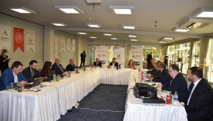Üç ilin valisi Manisa'da bir araya geldi