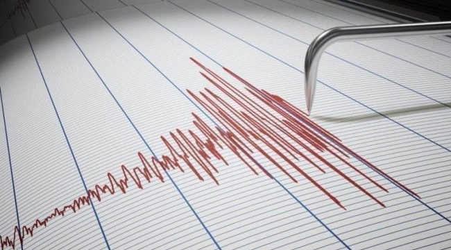 Ula ve Dikili'de 3.7 büyüklüğünde iki ayrı deprem