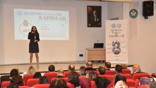 Vali Karadeniz hikayeleri olan kadınları dinledi