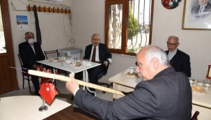 Vali Karadeniz, ozanlar derneğini ziyaret etti