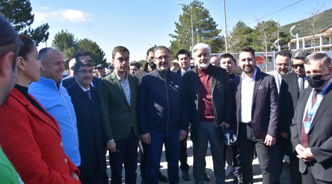AKP il başkanı Hızlı madalya törenine katıldı