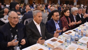 AKP 'liler iftarda buluştu