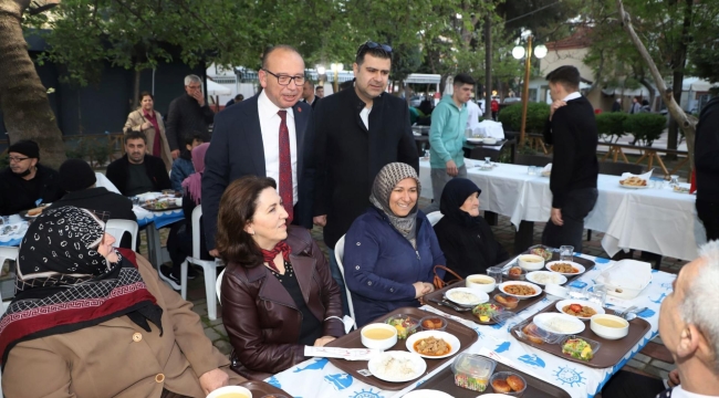 Başkan Akın,şehit ve gazi aileleriyle iftarda buluştu